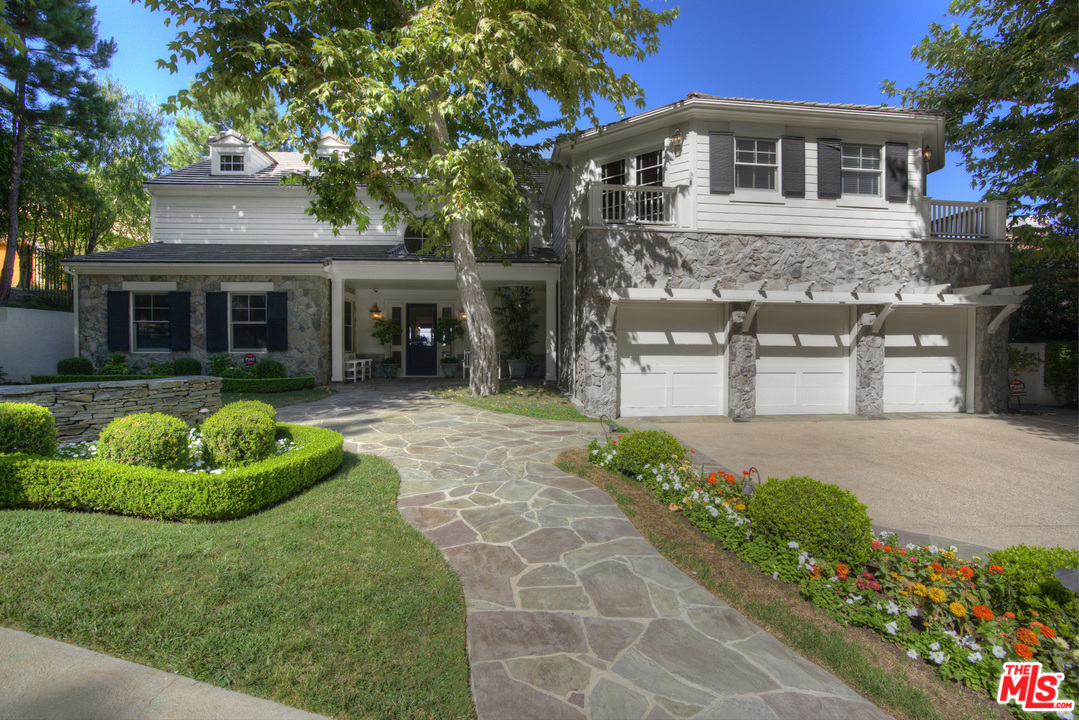 13959 Durham Road Beverly Hills, CA 90210 - Photo 5 of 50