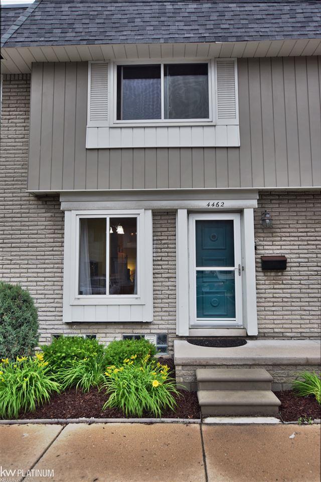 4462 15 Mile Road Sterling Heights, MI 48310 - Photo 1 of 17 31384585.JPG
