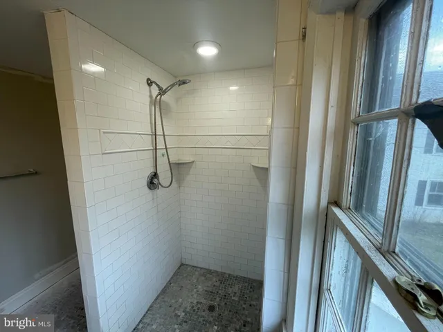 $2,100 | 722 Faust Road, Perkiomenville, PA 18074