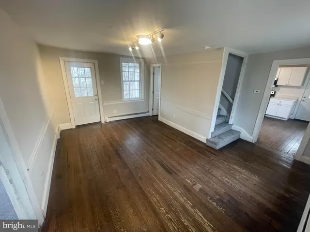 $2,100 | 722 Faust Road, Perkiomenville, PA 18074