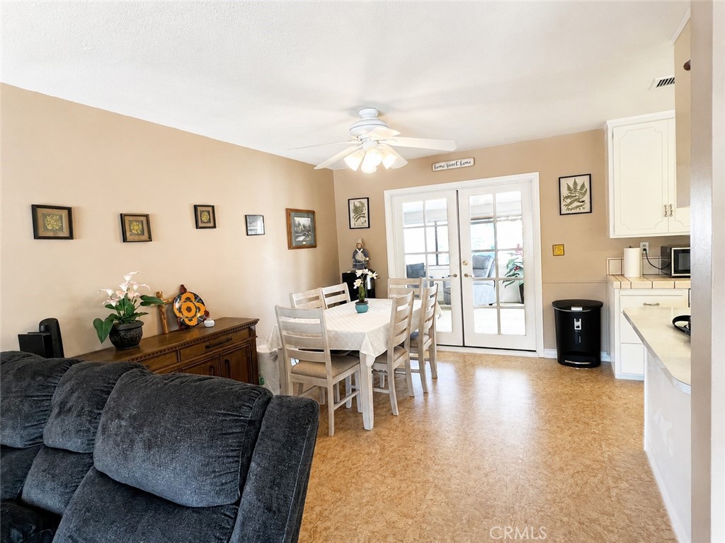 11934 Peach Tree Road Yucaipa, CA 92399 - Photo 7 of 35