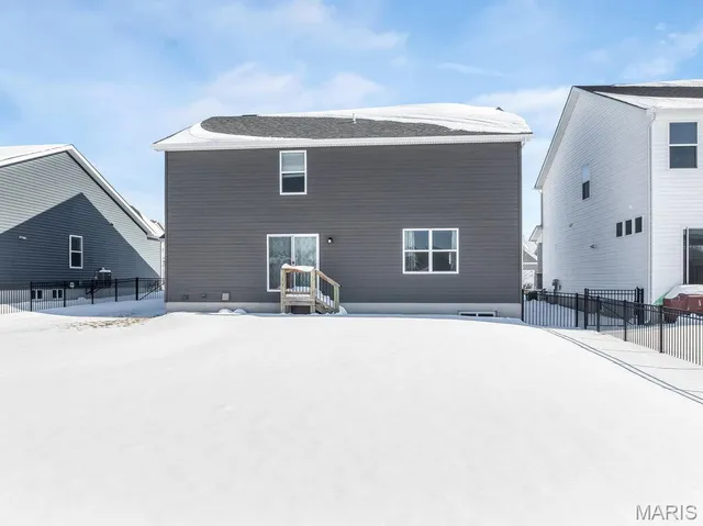 $465,000 | 3249 River Breeze Court, St. Charles, MO 63301