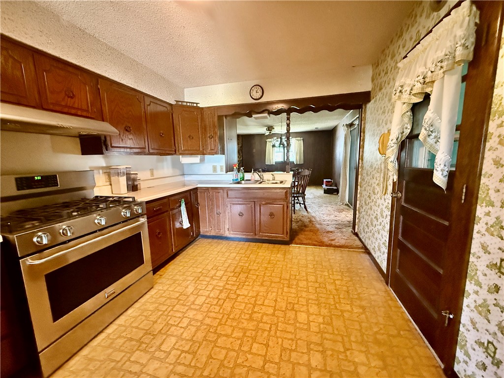 270 Shutter Drive Decatur, IL 62526 - Photo 12 of 19