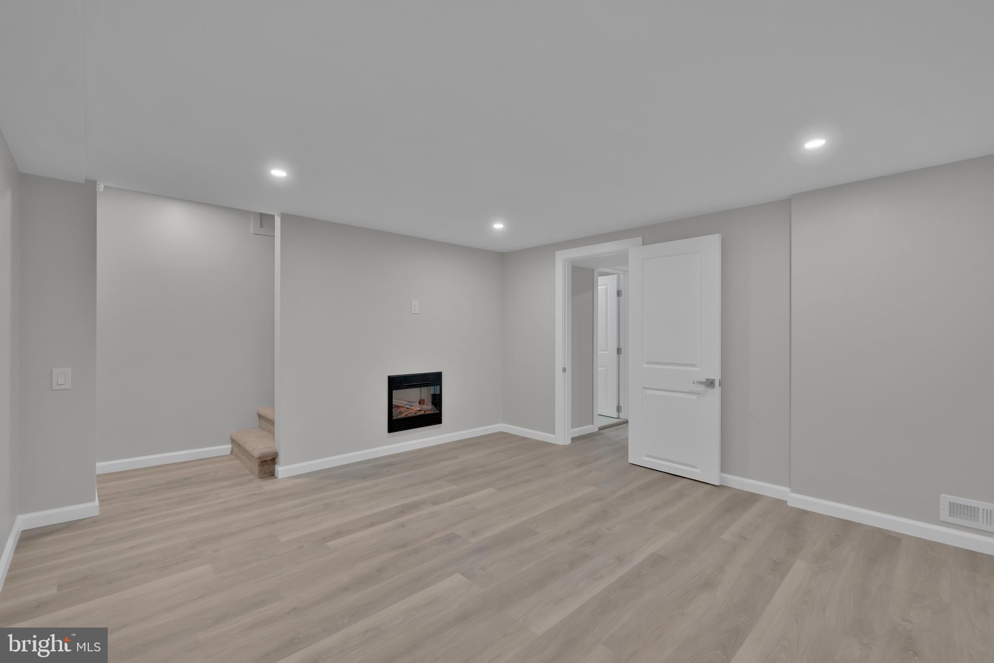 2725 Kirkleigh Road Baltimore, MD 21222 - Photo 28 of 50 Finished Basement