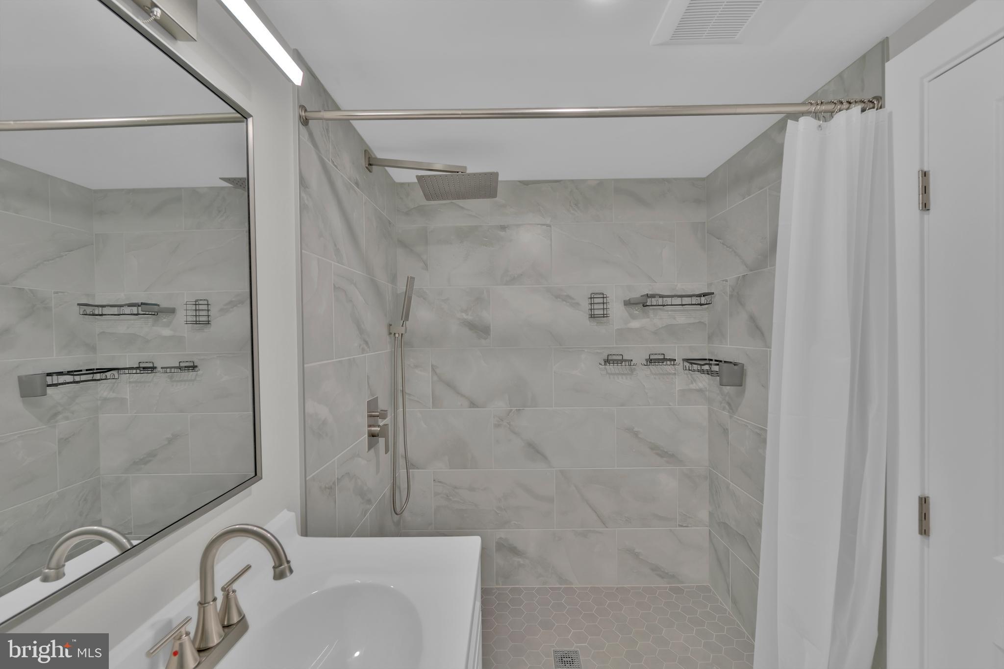 2725 Kirkleigh Road Baltimore, MD 21222 - Photo 32 of 50 Basement Bath