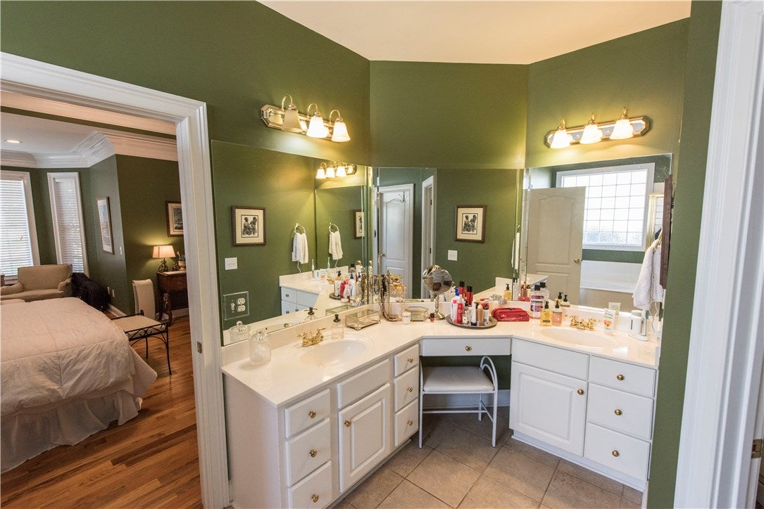 1765 Woodley Road Auburn, AL 36830 - Photo 11 of 20 Gallery Image 11