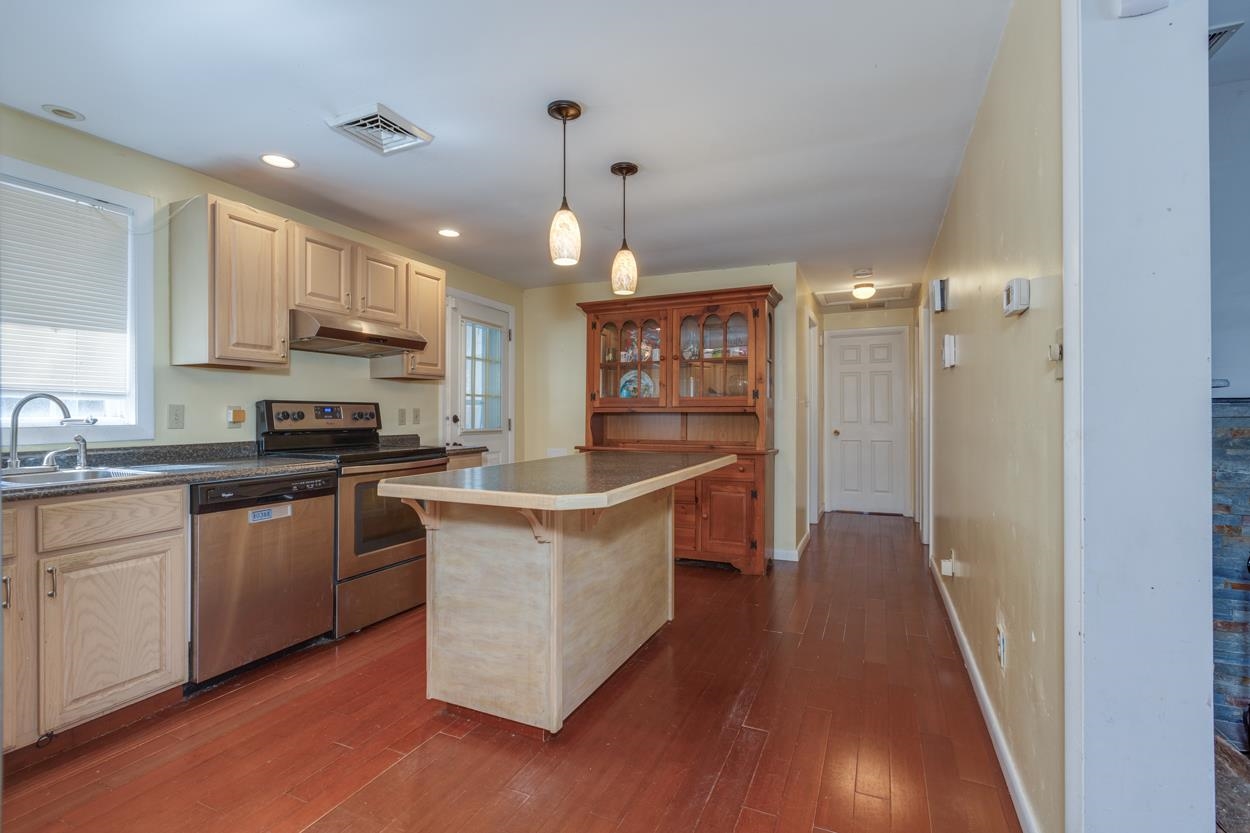 51 Piscassic Road Newfields, NH 03856 - Photo 12 of 40