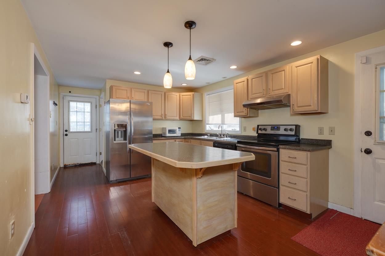 51 Piscassic Road Newfields, NH 03856 - Photo 15 of 40