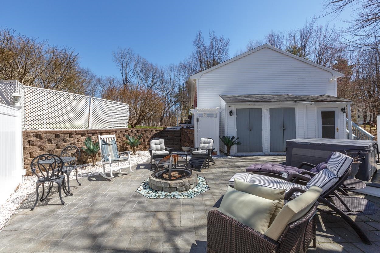 51 Piscassic Road Newfields, NH 03856 - Photo 4 of 40