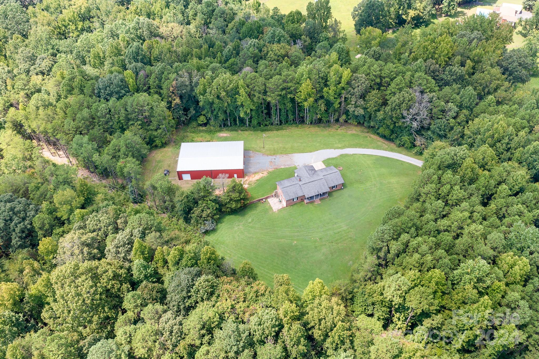4953 Irish Potato Road Kannapolis, NC 28083 - Photo 2 of 35 Gallery Image 2