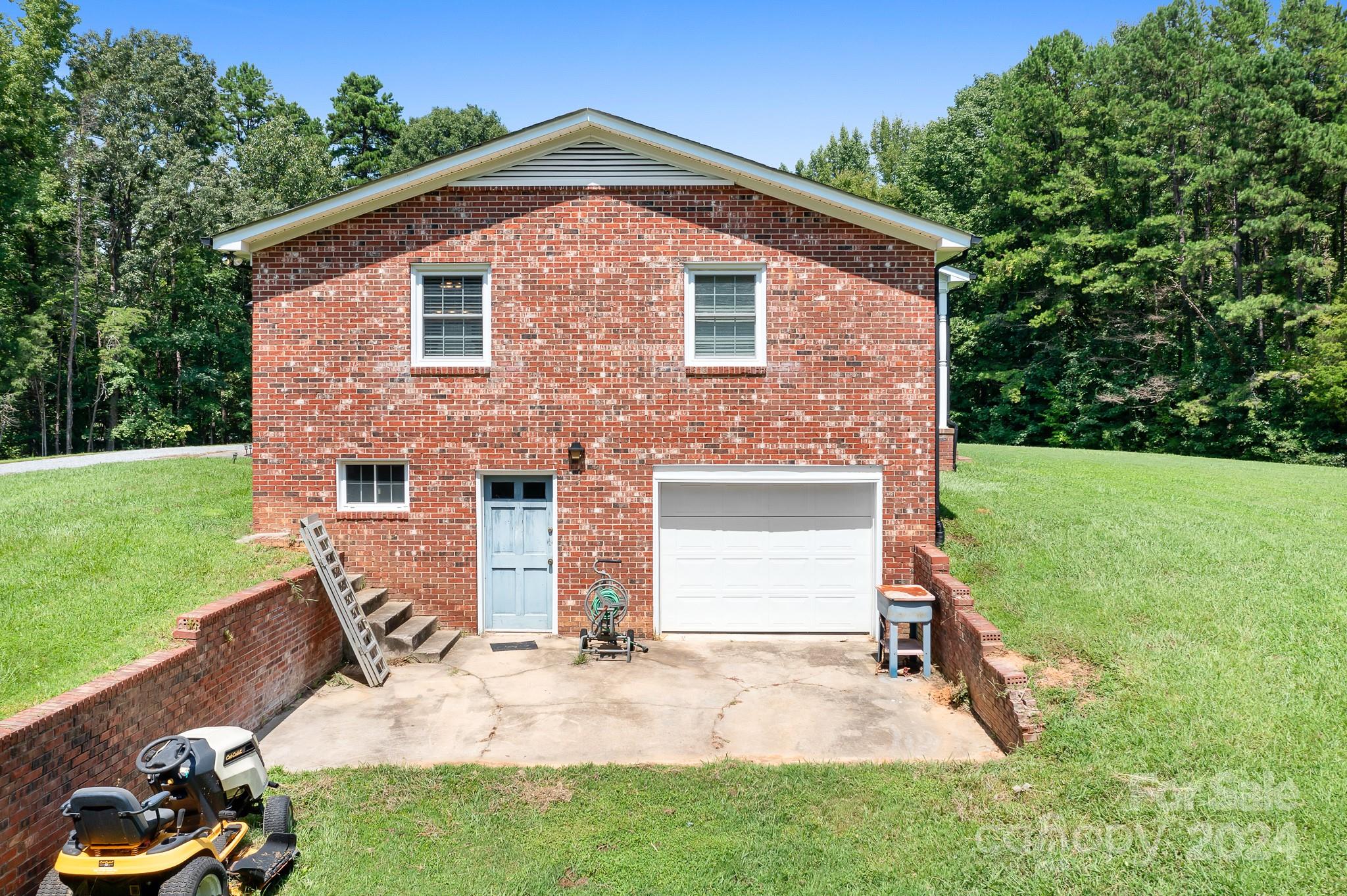 4953 Irish Potato Road Kannapolis, NC 28083 - Photo 26 of 35 Gallery Image 26