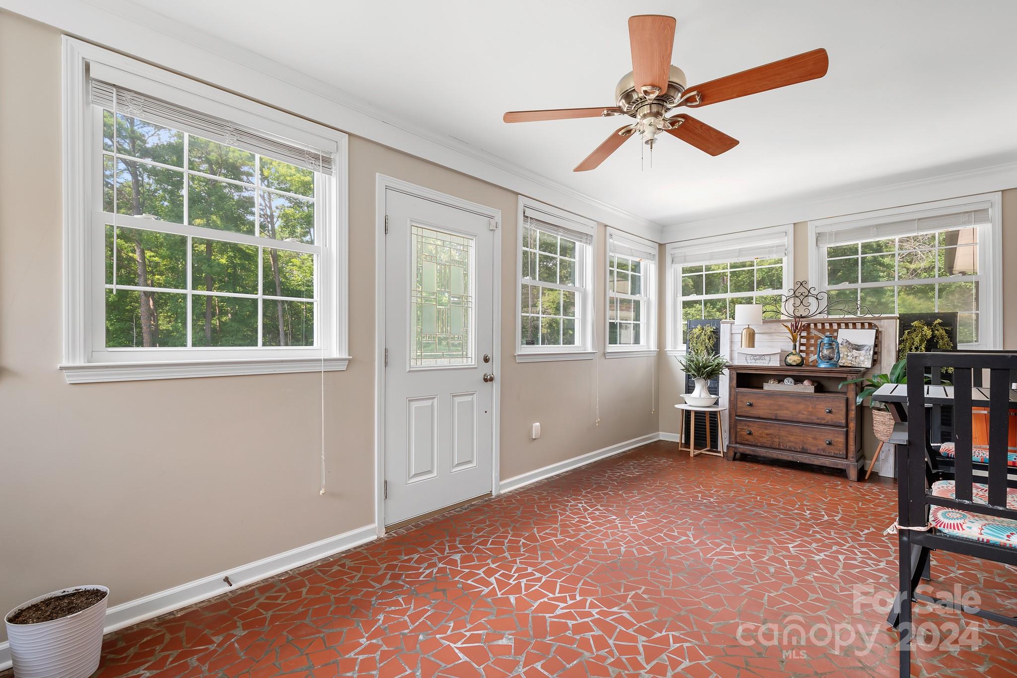 4953 Irish Potato Road Kannapolis, NC 28083 - Photo 8 of 35 Gallery Image 8