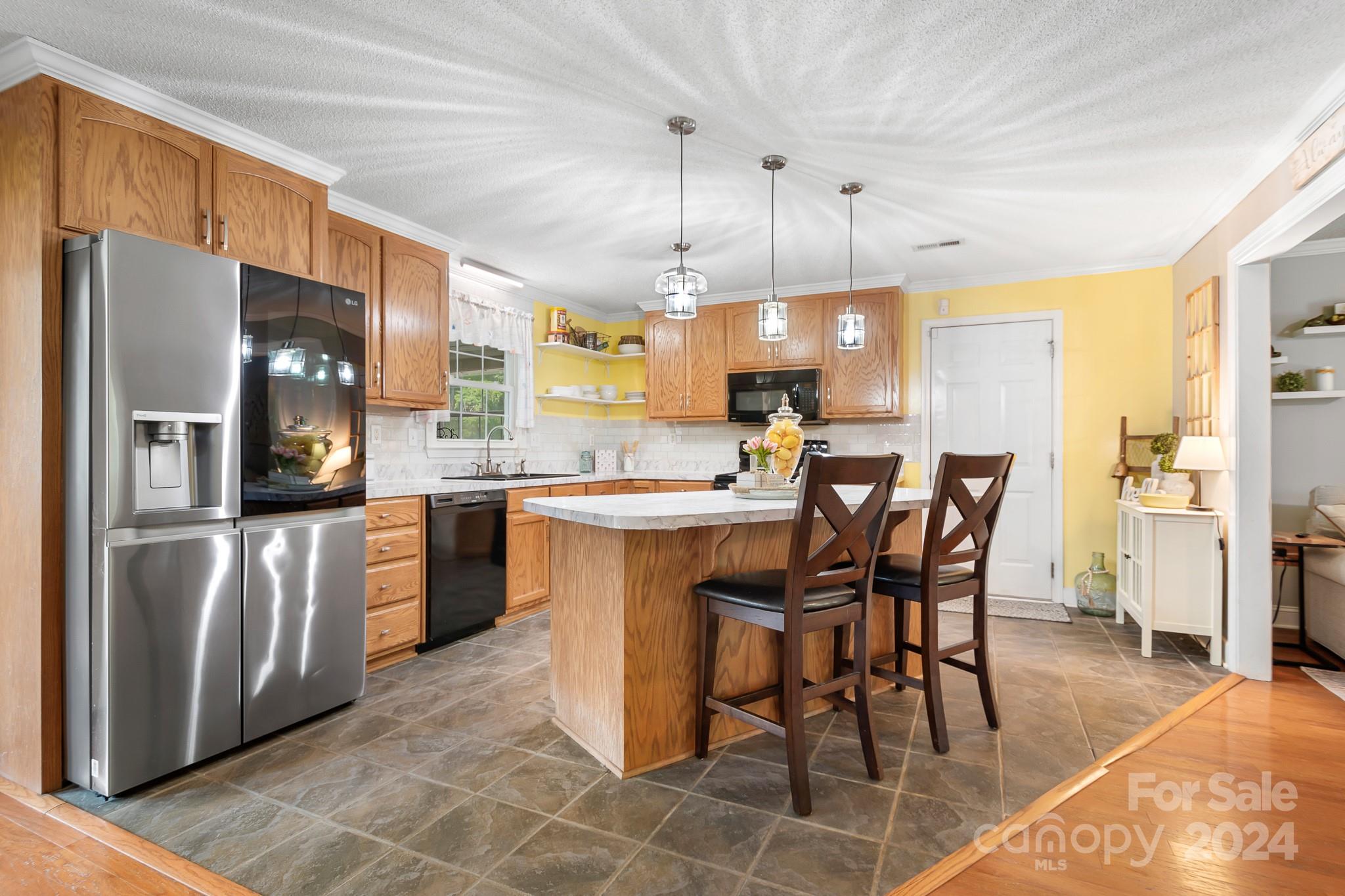 4953 Irish Potato Road Kannapolis, NC 28083 - Photo 10 of 35 Gallery Image 10