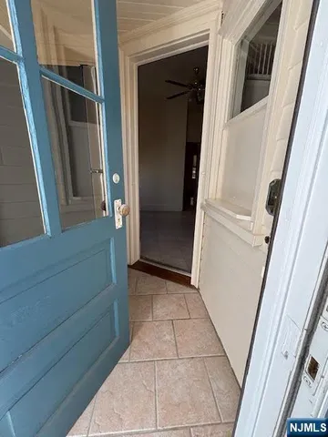 $2,800 | 252 Highwood Avenue, Unit 1, Ridgewood, NJ 07450