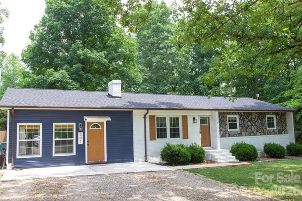 $345,000 | 207 South Gold Branch Road, Richfield, NC 28137