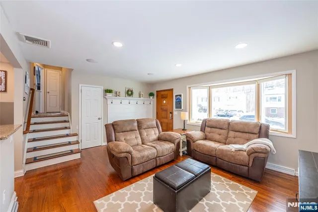 $575,000 | 7 Carlson Place, Lake Hiawatha, NJ 07034