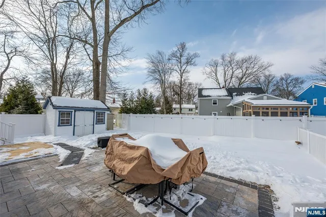 $575,000 | 7 Carlson Place, Lake Hiawatha, NJ 07034