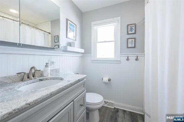 $575,000 | 7 Carlson Place, Lake Hiawatha, NJ 07034