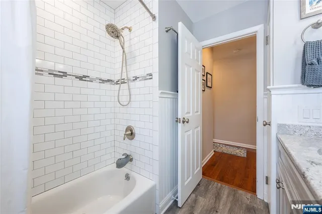 $575,000 | 7 Carlson Place, Lake Hiawatha, NJ 07034