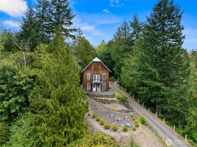 $695,000 | 27272 Big Valley Road Northeast, Poulsbo, WA 98370