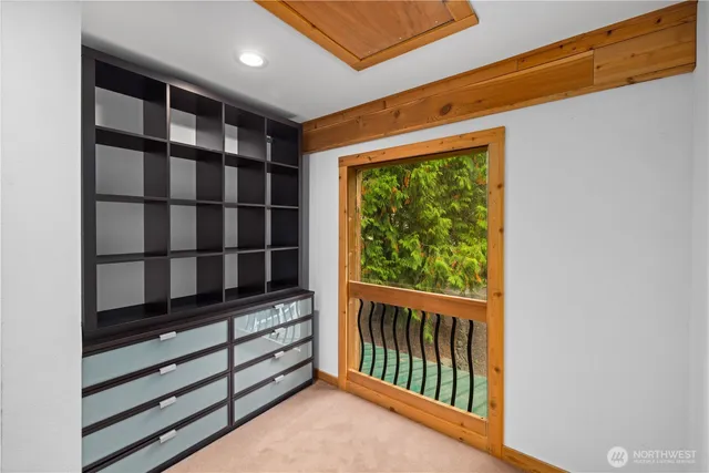 $695,000 | 27272 Big Valley Road Northeast, Poulsbo, WA 98370