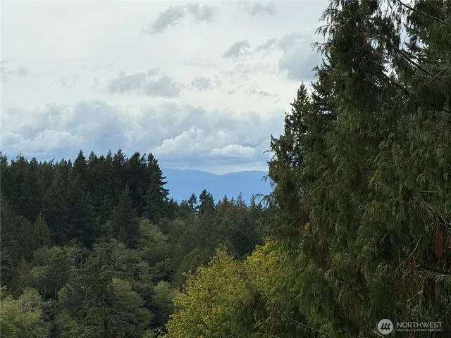 $695,000 | 27272 Big Valley Road Northeast, Poulsbo, WA 98370