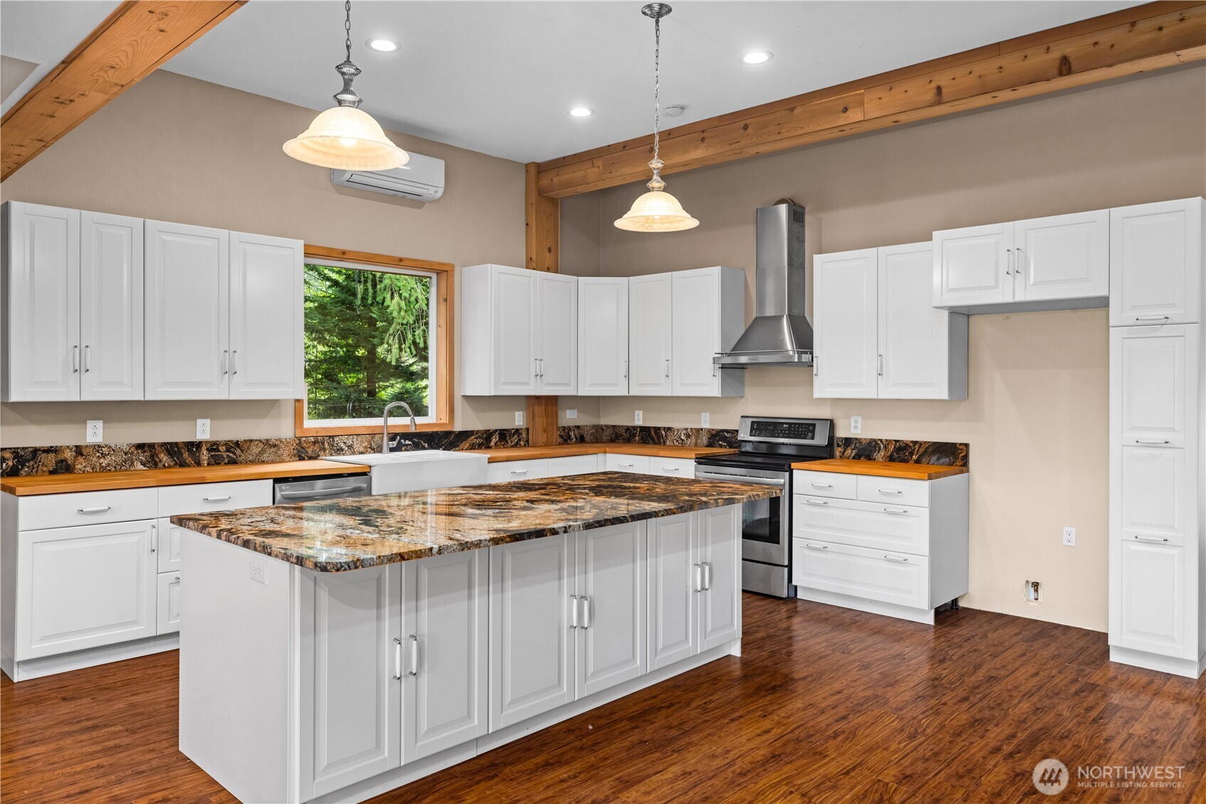 27272 Big Valley Road Northeast Poulsbo, WA 98370 - Photo 7 of 32