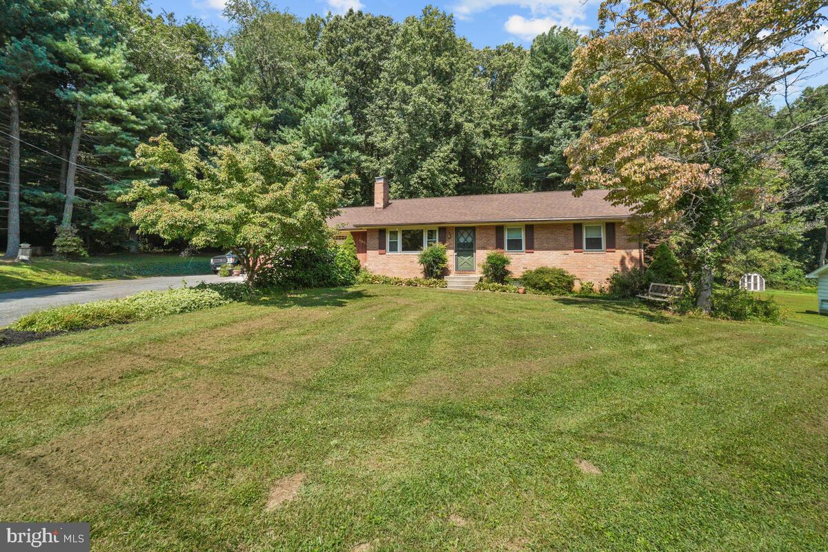 6602 South Clifton Road Frederick, MD 21703 - Photo 4 of 37