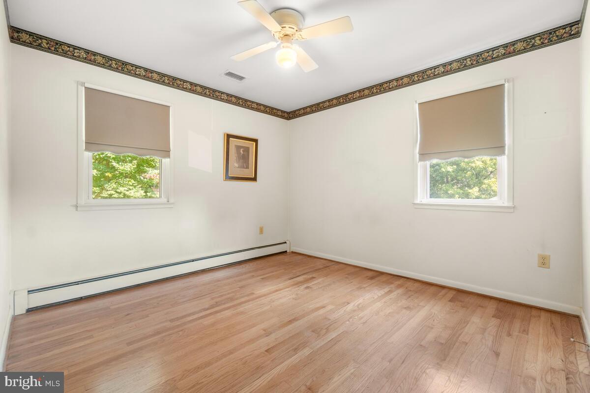 6602 South Clifton Road Frederick, MD 21703 - Photo 9 of 37