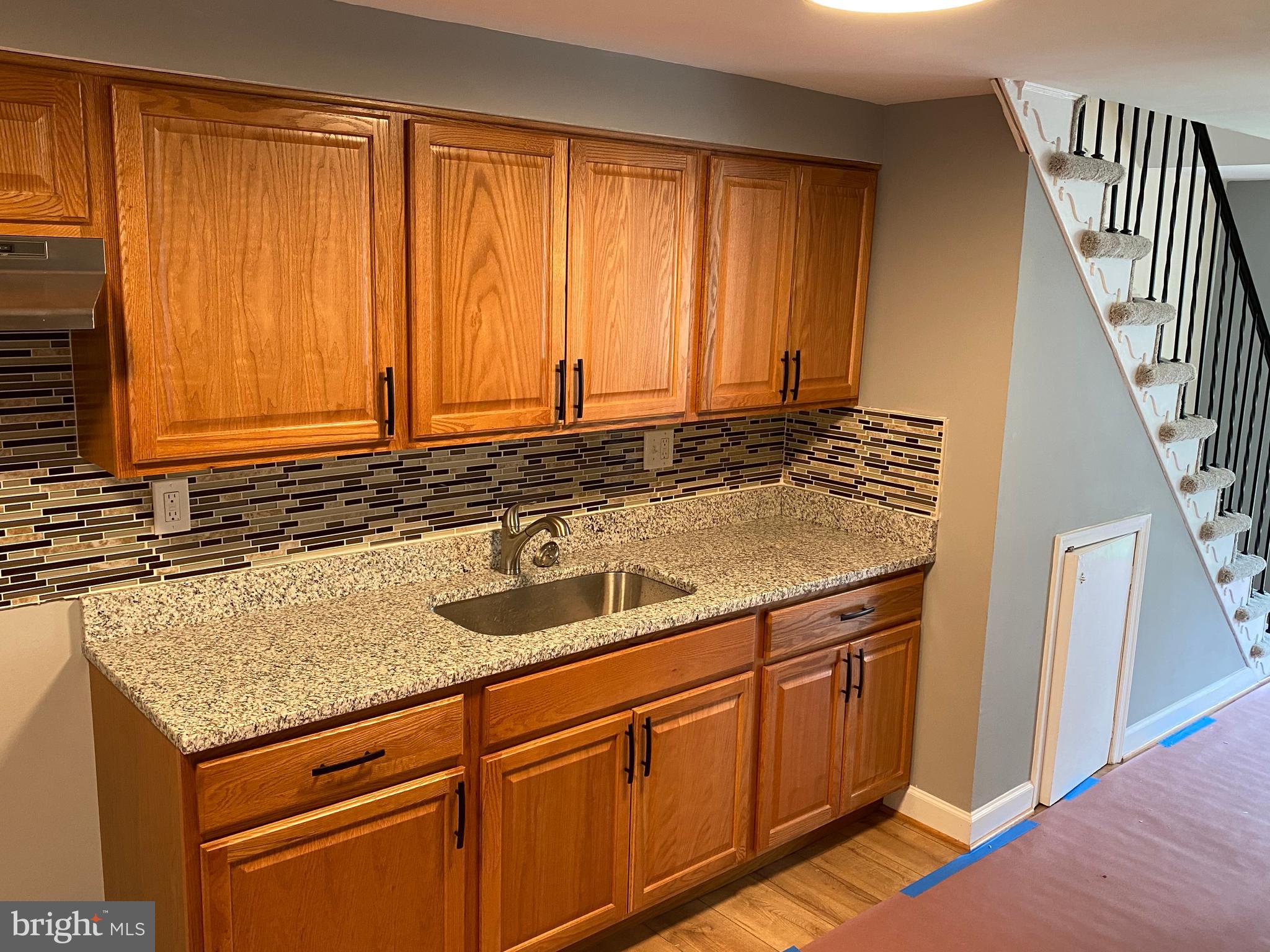 7751 Burnside Road Landover, MD 20785 - Photo 3 of 9