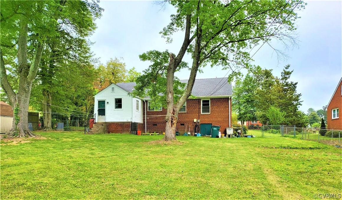 1304 Townley Road Henrico, VA 23229 - Photo 3 of 14 Gallery Image 3