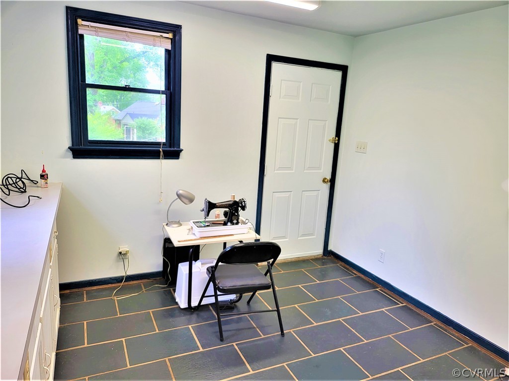 1304 Townley Road Henrico, VA 23229 - Photo 9 of 14 Gallery Image 9