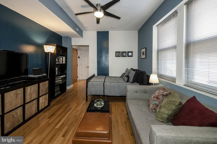 1440 Columbia Road Northwest, Unit 303 Washington, DC 20009 - Photo 6 of 12 Living Room