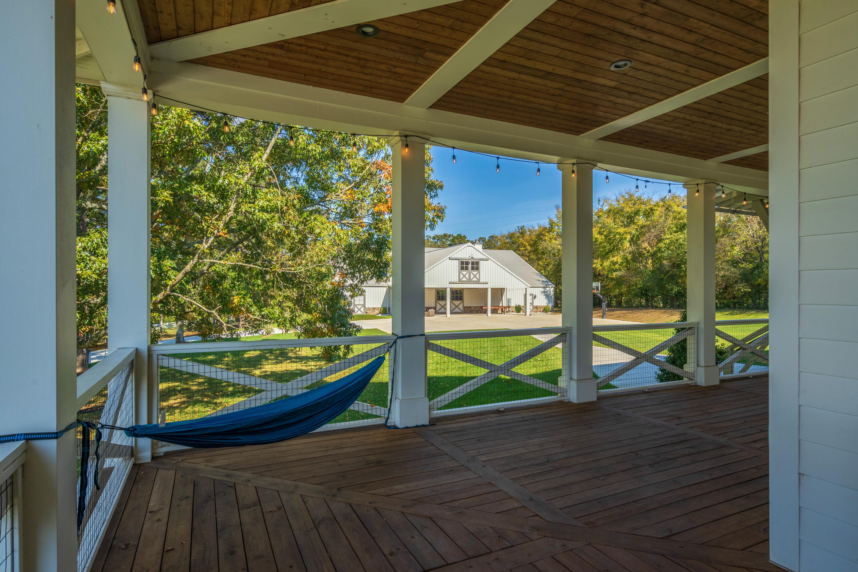 7468 Noah Reid Road Chattanooga, TN 37421 - Photo 104 of 146 Sony - Noah Reid-17