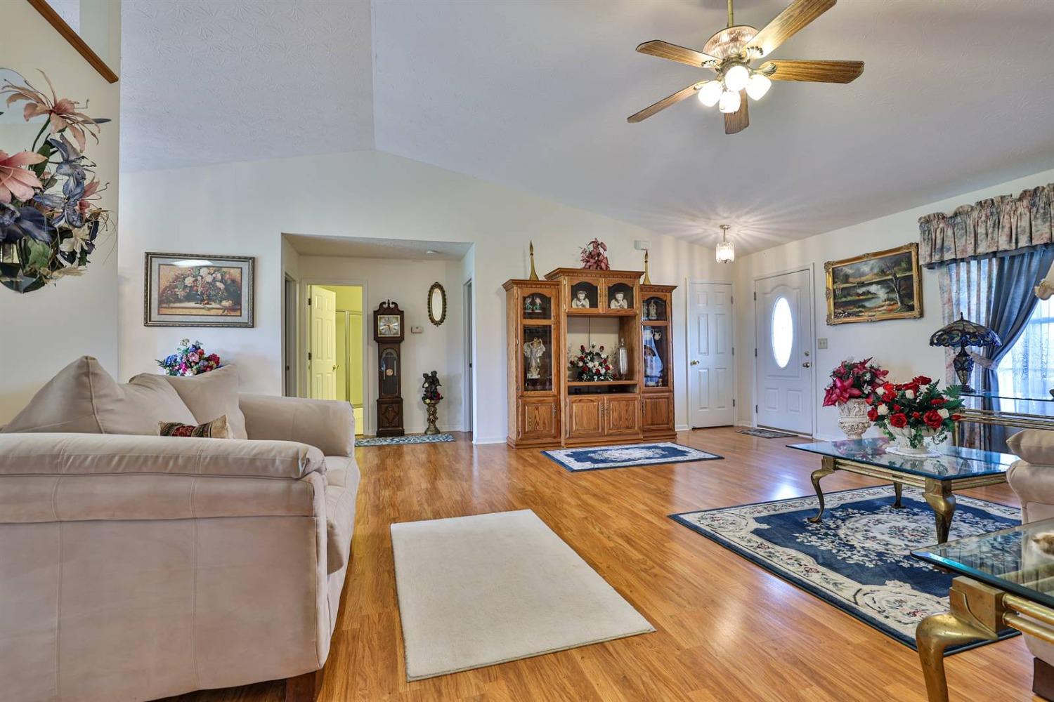 5022 Volk Road Cedar Grove, IN 47016 - Photo 6 of 38