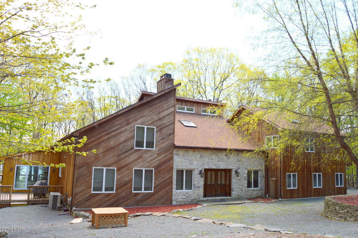 1023 Stone Crop Road Hawley, PA 18428 - Photo 2 of 44