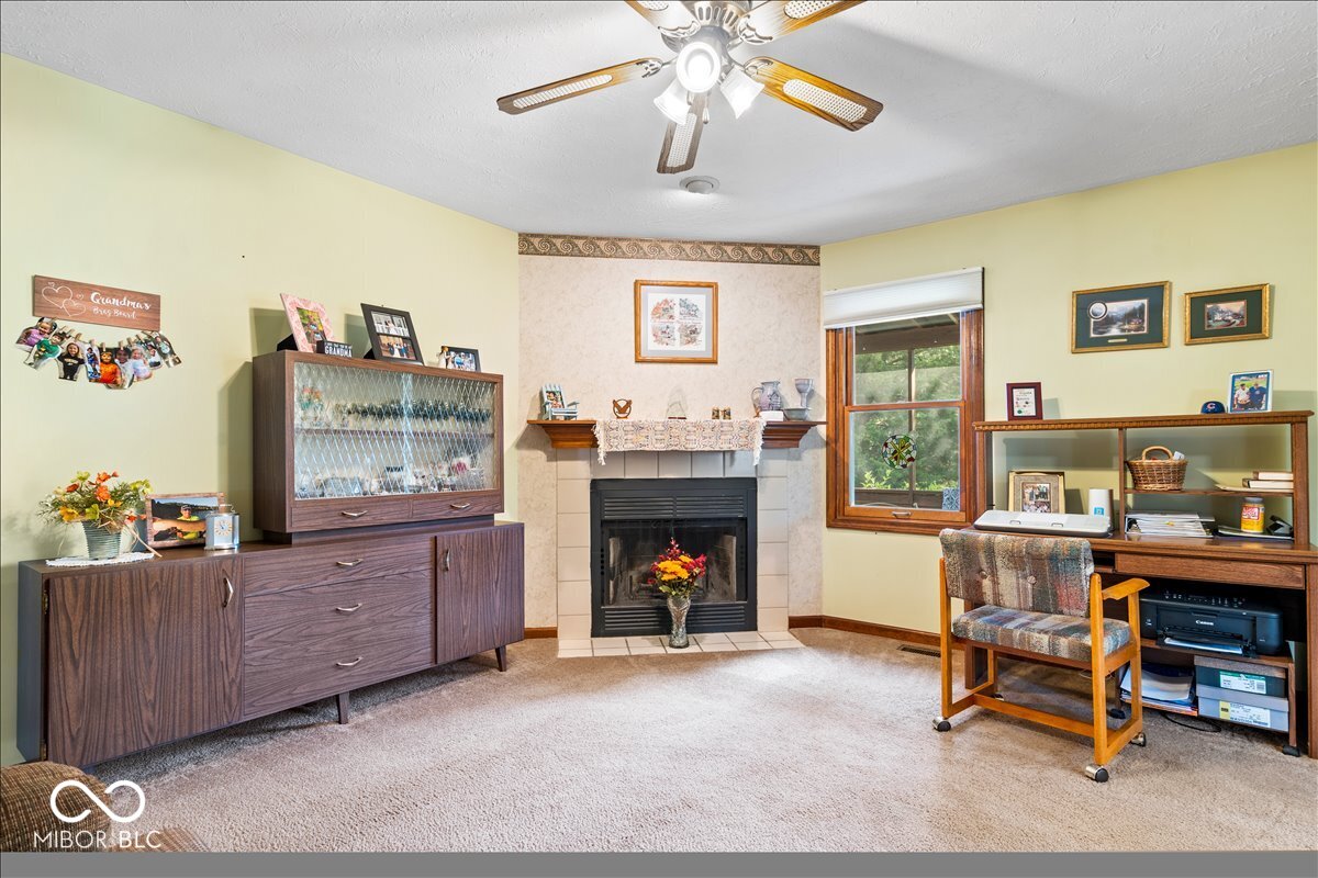 8165 Ehlerbrook Road Indianapolis, IN 46237 - Photo 5 of 28