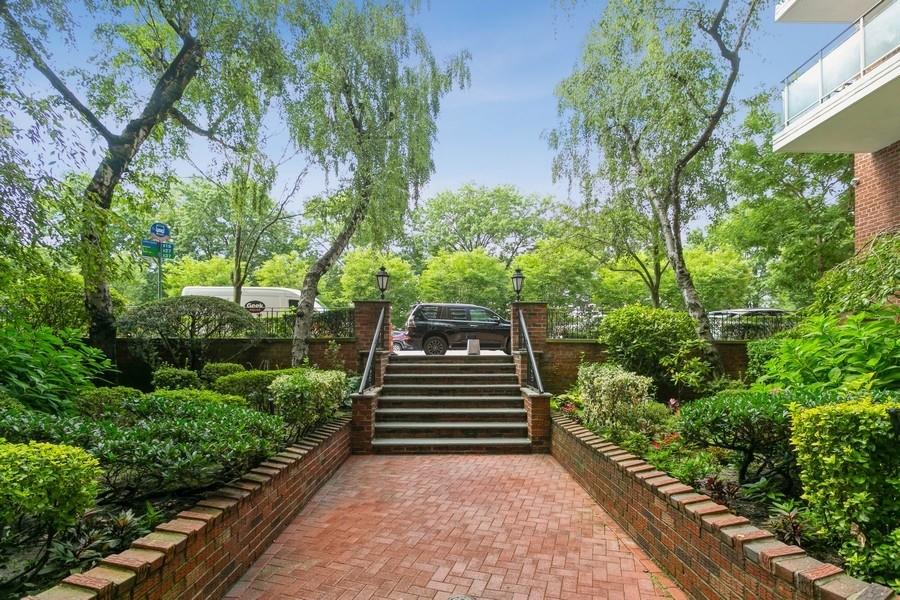 9411 Shore Road, Unit 2F Brooklyn, NY 11209 - Photo 19 of 21 Gallery Image 19