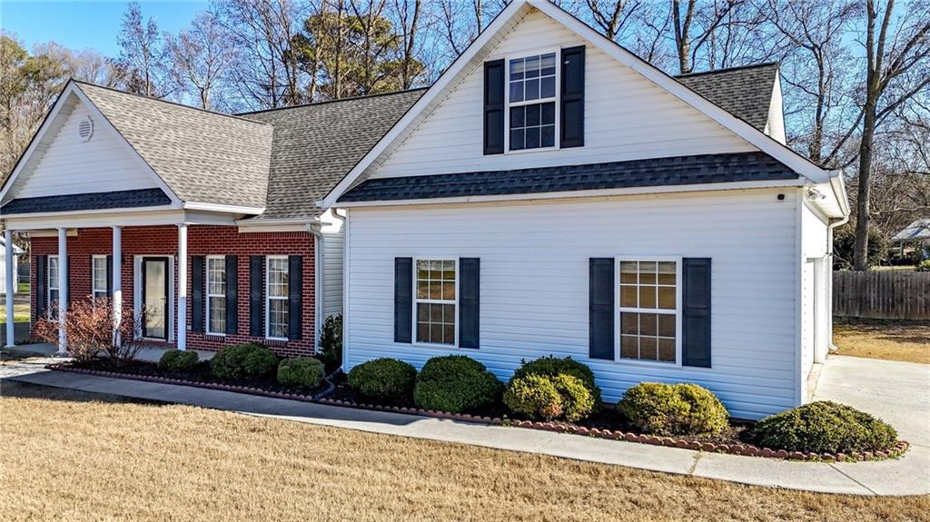 127 Ash Court Southeast Calhoun, GA 30701 - Photo 3 of 49