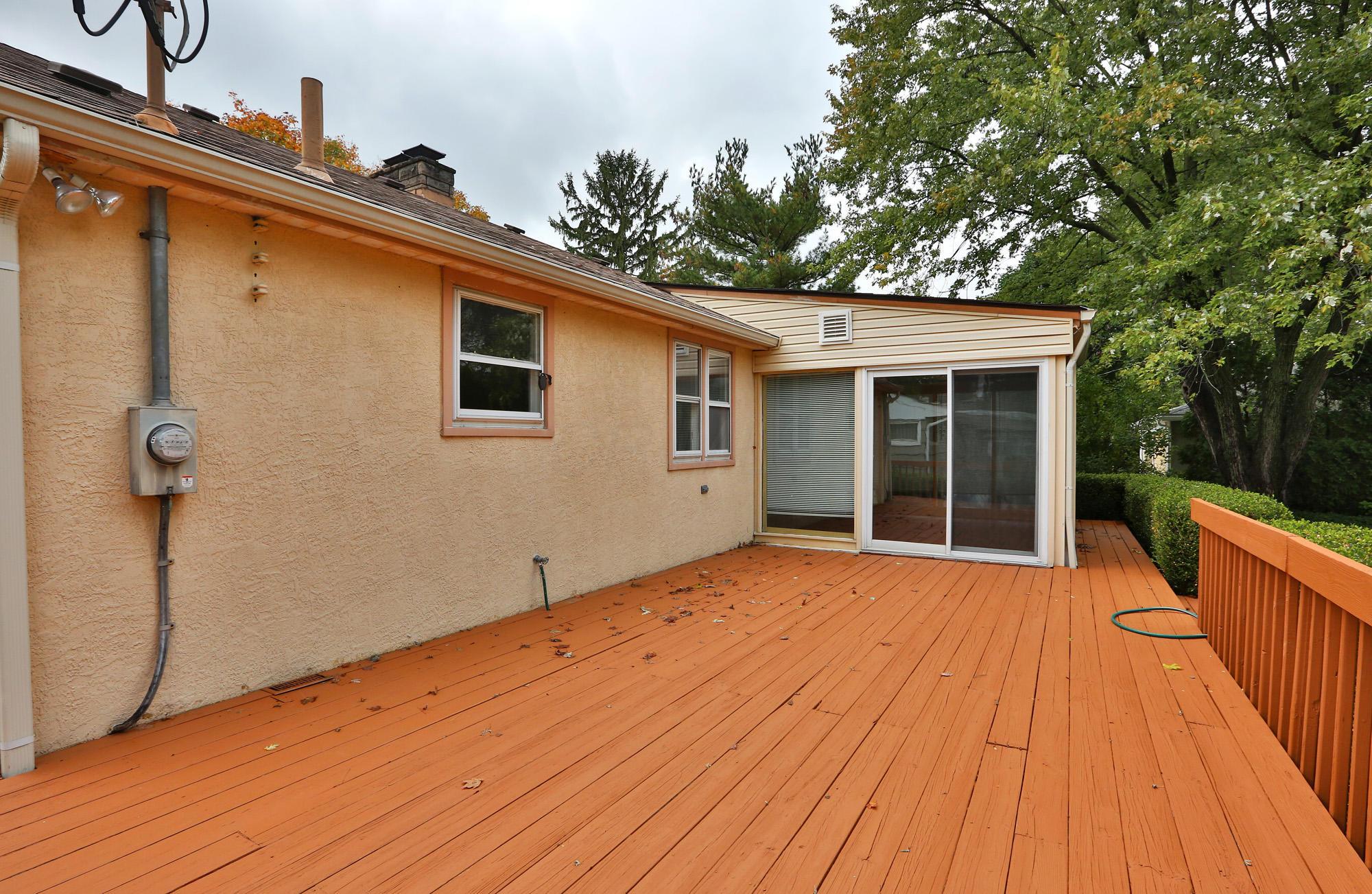 1892 Inchcliff Road Columbus, OH 43221 - Photo 33 of 37