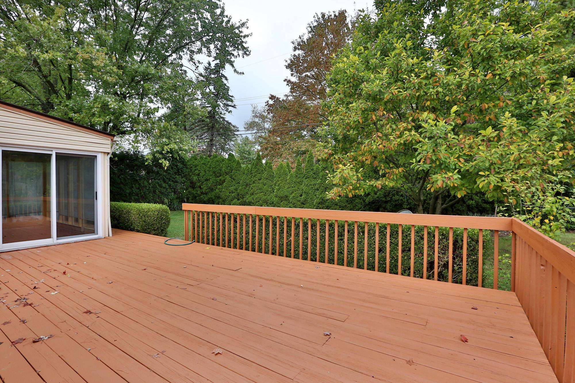 1892 Inchcliff Road Columbus, OH 43221 - Photo 34 of 37