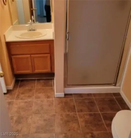 $186,900 | 2200 Highpointe Drive, Unit 201, Laughlin, NV 89029