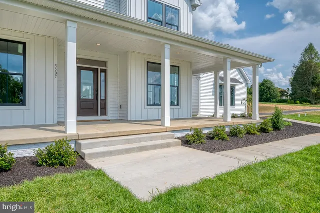 $1,187,760 | 2527 Fourleaf Drive, Finksburg, MD 21048