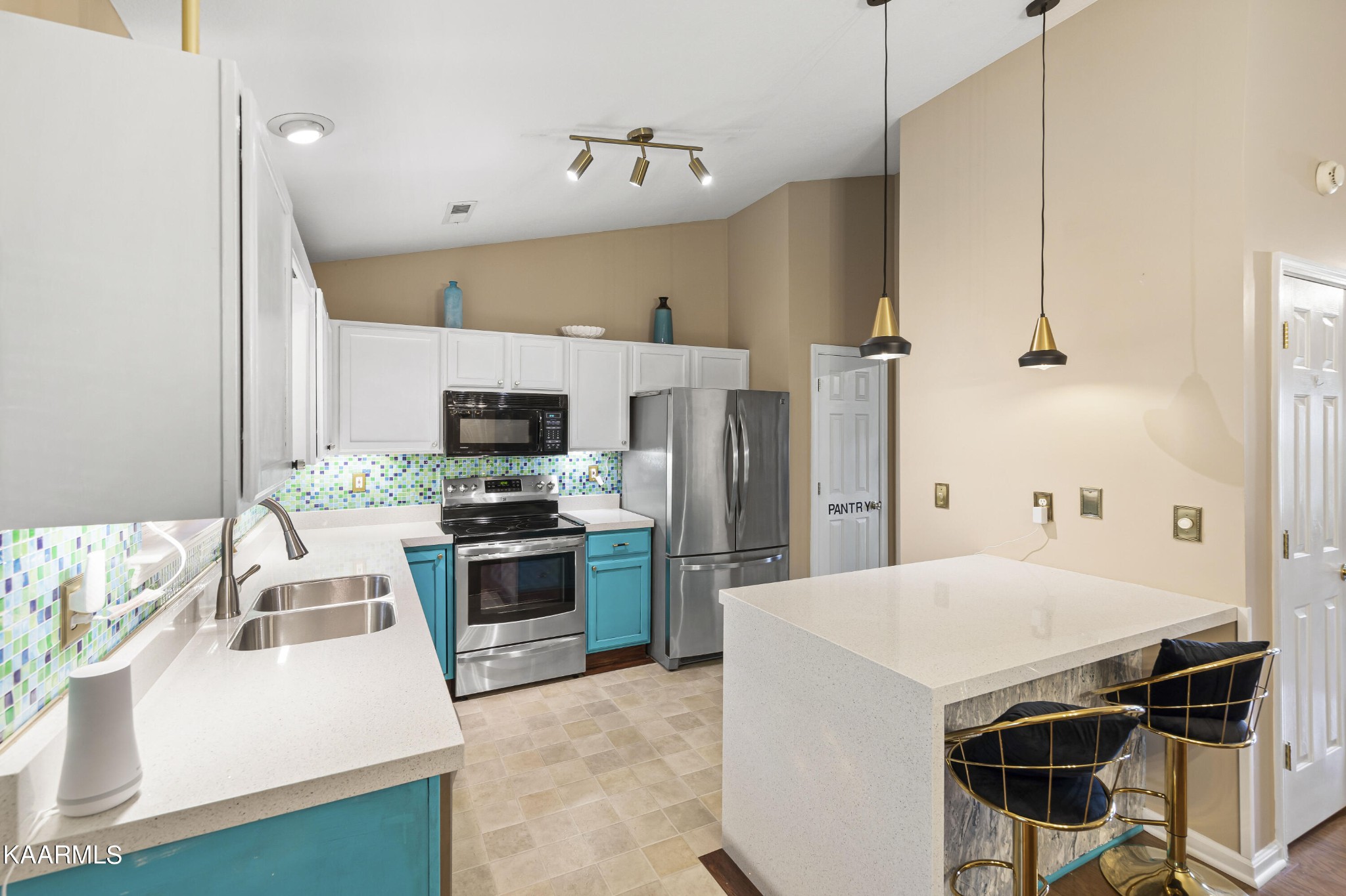 3506 Adams Gate Road Knoxville, TN 37931 - Photo 5 of 17 Gallery Image 5