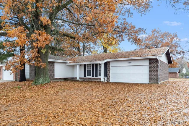 $219,900 | 11795 Old Halls Ferry Road, Florissant, MO 63033