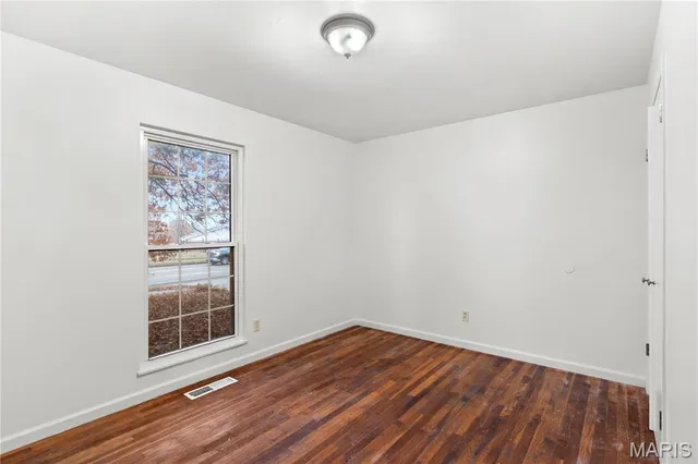 $219,900 | 11795 Old Halls Ferry Road, Florissant, MO 63033