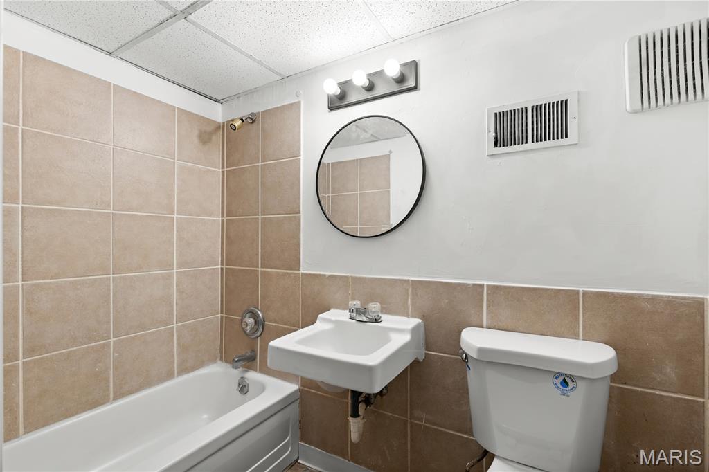 11795 Old Halls Ferry Road Florissant, MO 63033 - Photo 20 of 28