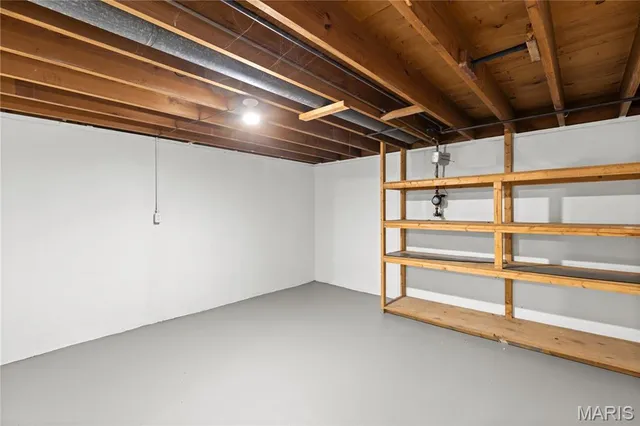 $219,900 | 11795 Old Halls Ferry Road, Florissant, MO 63033