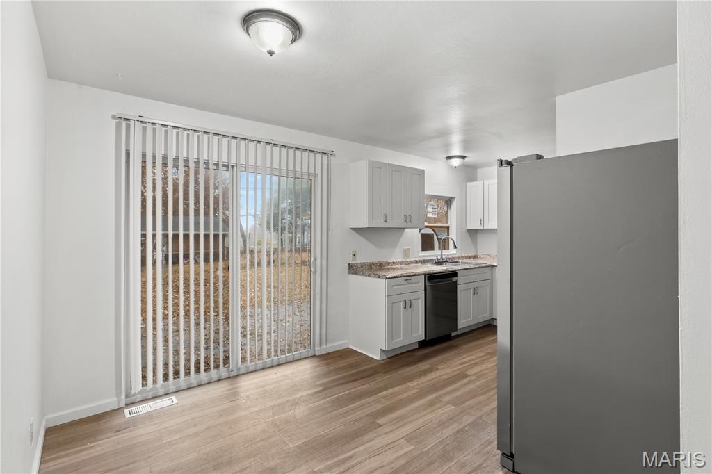 11795 Old Halls Ferry Road Florissant, MO 63033 - Photo 6 of 28