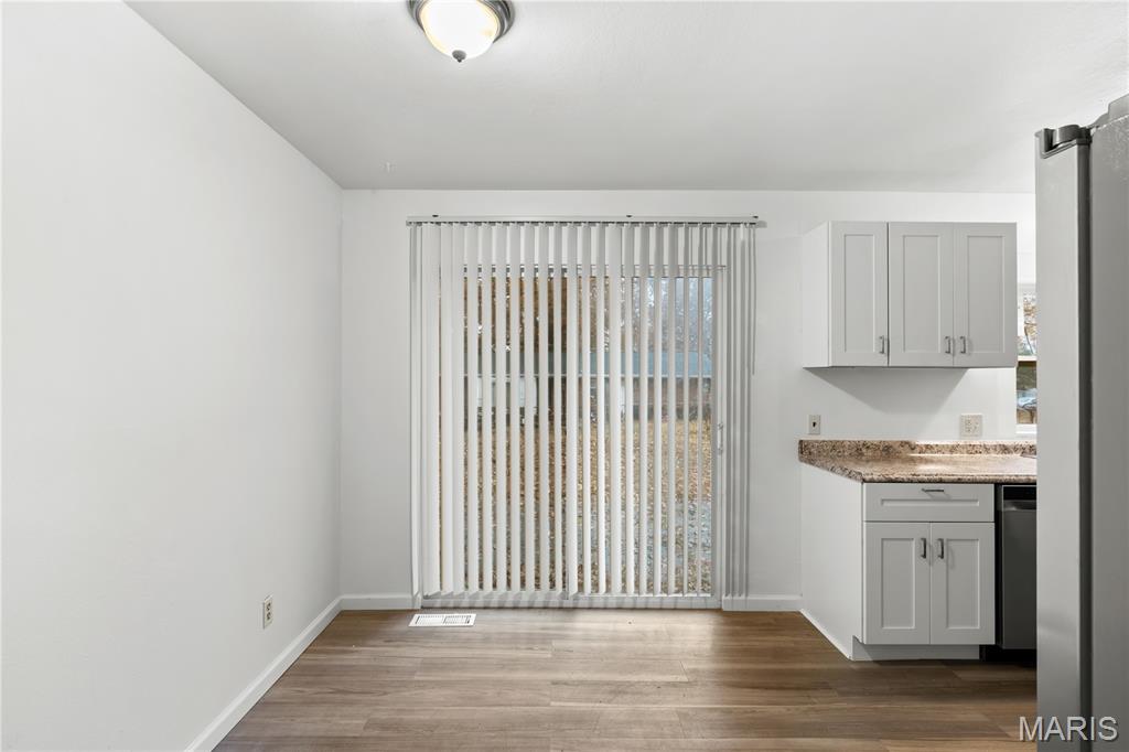 11795 Old Halls Ferry Road Florissant, MO 63033 - Photo 7 of 28